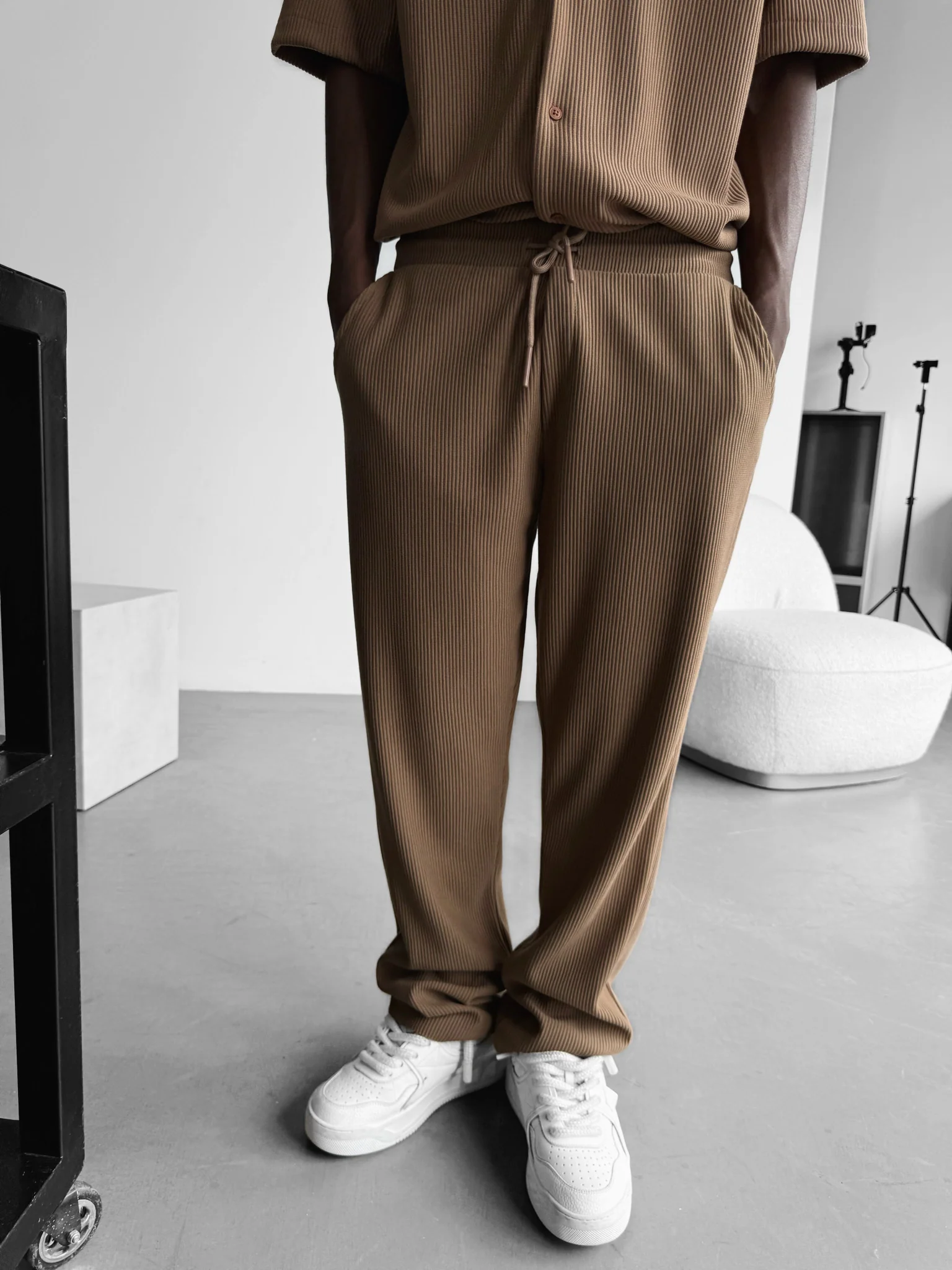 Loose Fit Cord Pant - Brown - Image 4