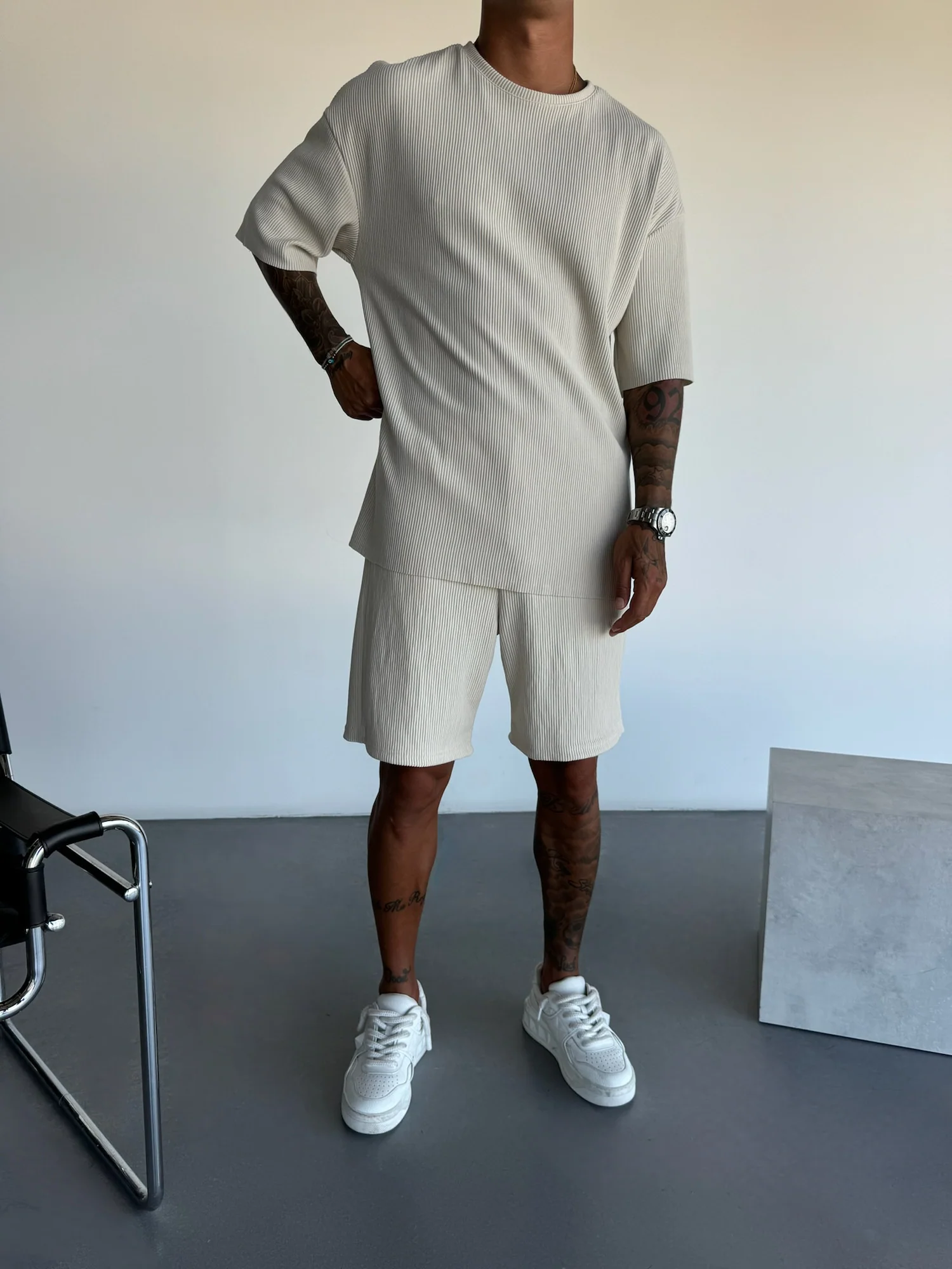 Loose Fit Cord Shorts - Beige - Image 4