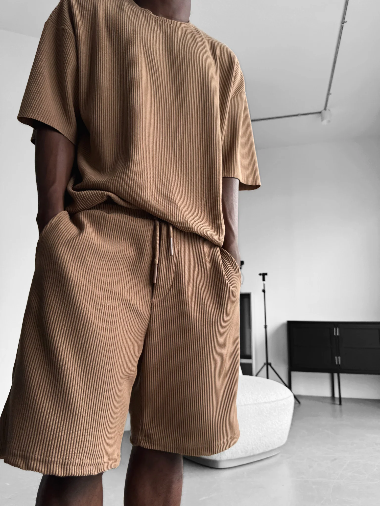 Loose Fit Cord Shorts - Brown - Image 3