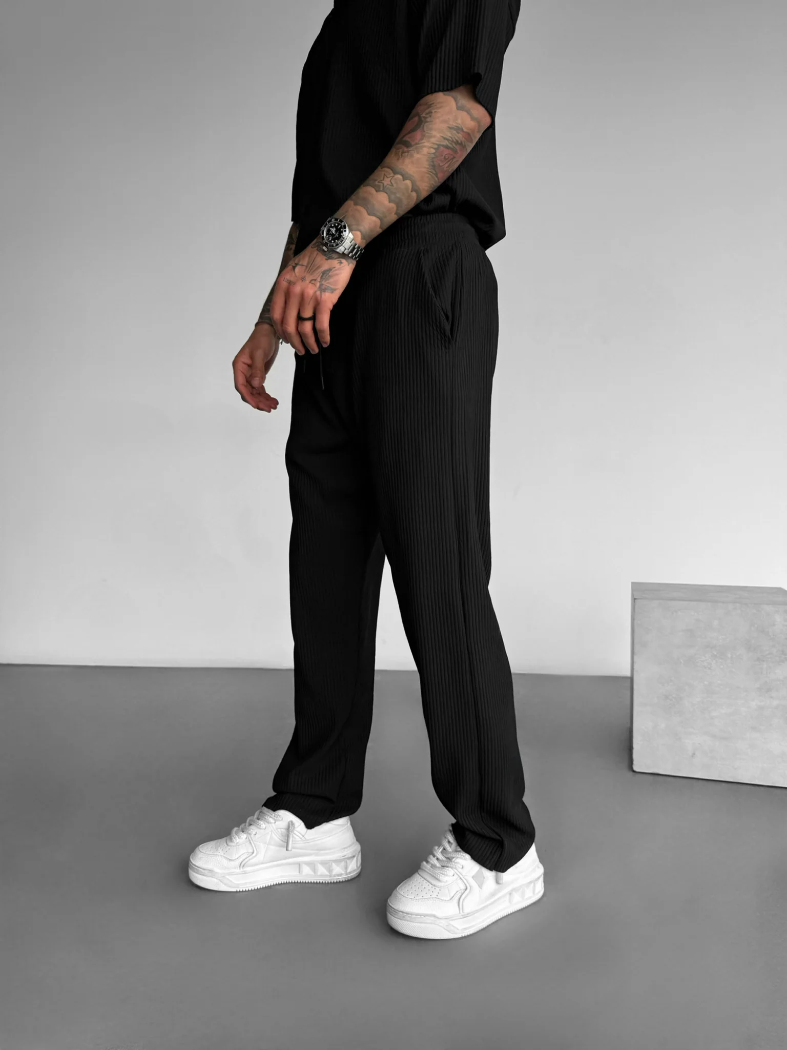Loose Fit Ribbed Trousers - Black - Image 7