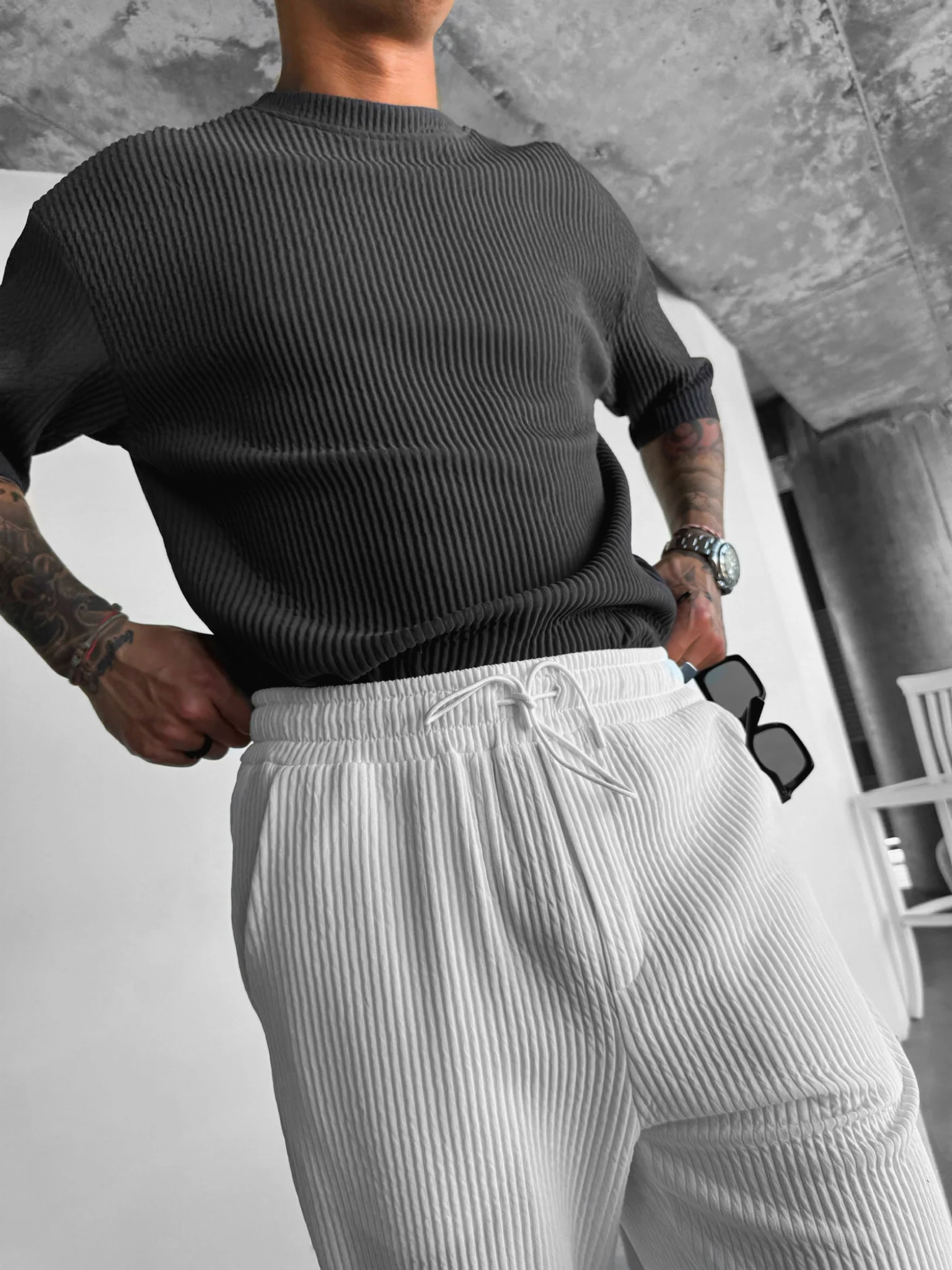 Loose Fit Ribbed Trousers - White - Image 5