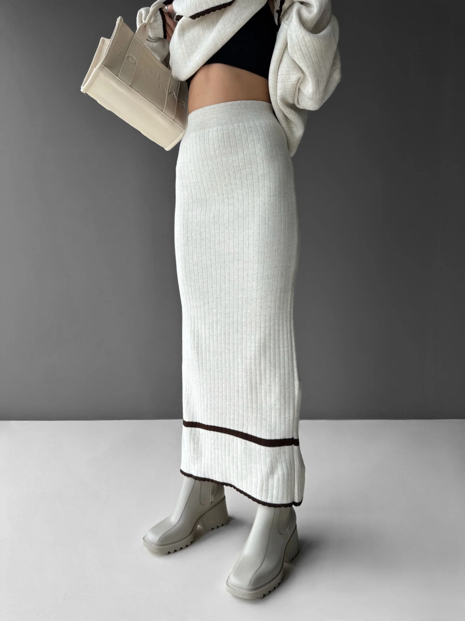 Midi Knit Line Skirt - Cremé - Image 3
