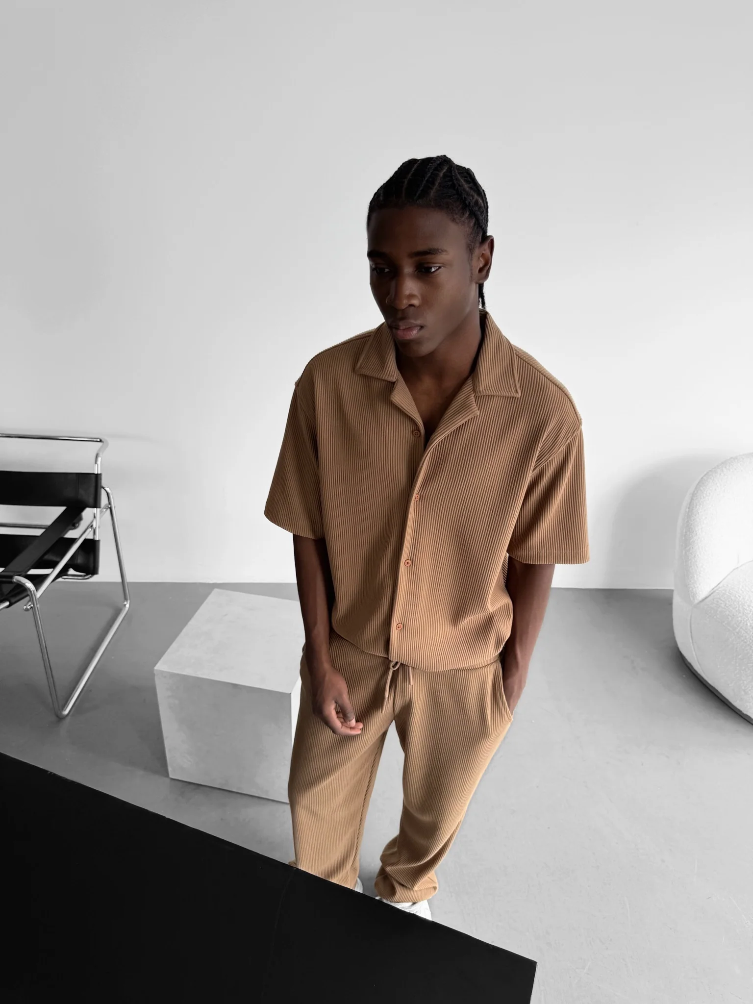 Oversize Cord Shirt - Brown - Image 4