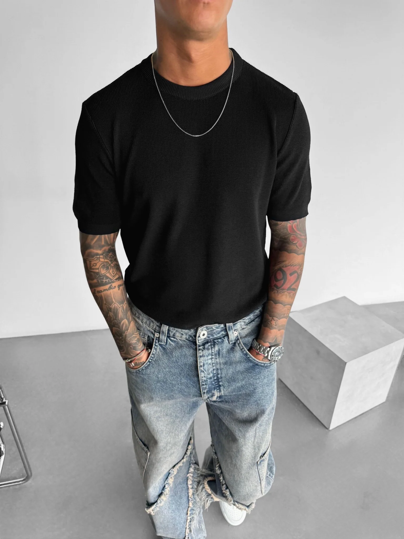 Oversize Knit T-Shirt - Black - Image 4