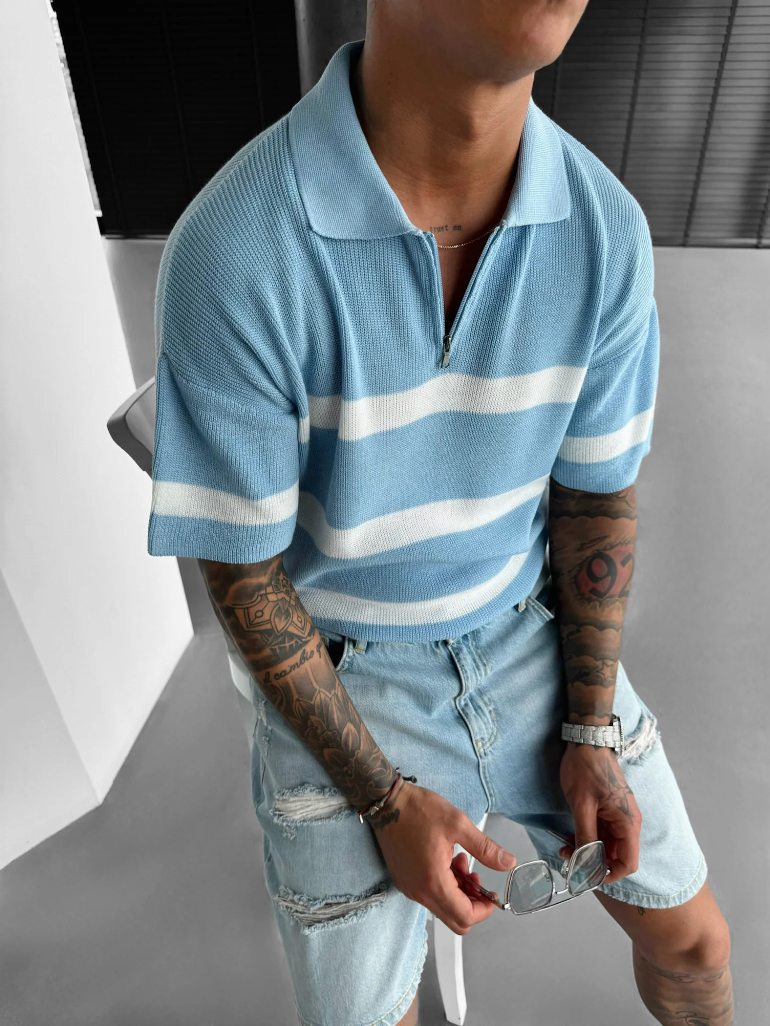 Regular Knit Zipper T-shirt - Babyblue - Image 3